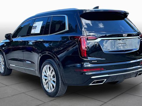 Used 2023 Cadillac XT6 Premium Luxury w/ Technology Package AWD/4WD image 12
