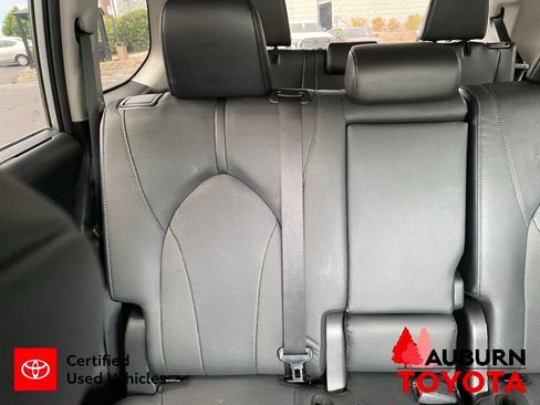 Certified 2024 Toyota Grand Highlander AWD image 26