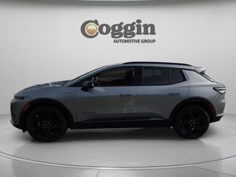 New 2025 Chevrolet Equinox EV RS w/ Active Safety Package 3 AWD/4WD image 2