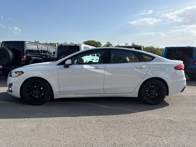 Used 2020 Ford Fusion SE w/ Equipment Group 151A FWD image 6