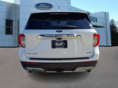 Certified 2023 Ford Explorer Limited w/ Limited Technology Package image 7