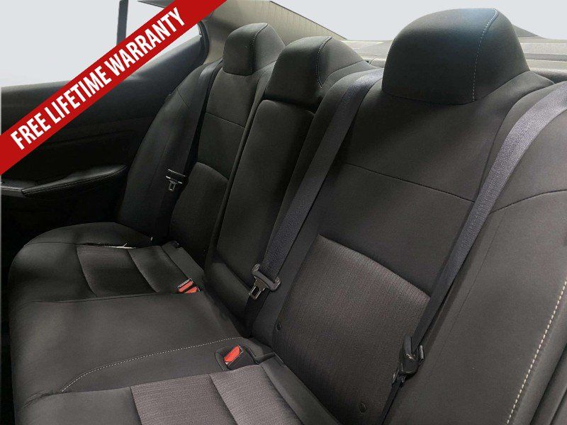 Used 2025 Nissan Altima 2.5 SV FWD image 29