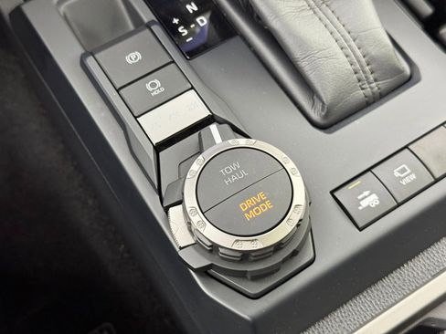 Used 2024 Toyota Tacoma TRD Sport w/ TRD Sport Premium Package image 32