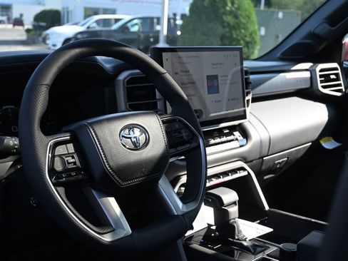 New 2026 Toyota Tundra Platinum AWD/4WD image 10