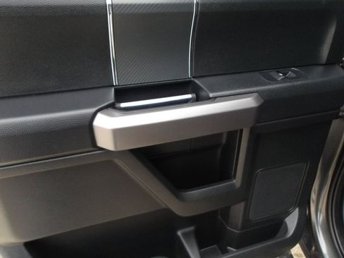 Used 2020 Ford F150 XLT w/ Equipment Group 302A Luxury image 16