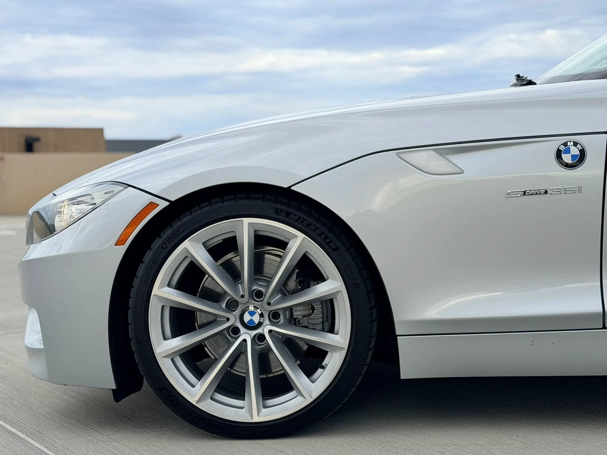 Used 2013 BMW Z4 sDrive35i RWD image 15