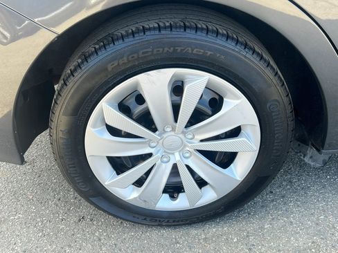 Used 2023 Subaru Impreza 2.0i image 11