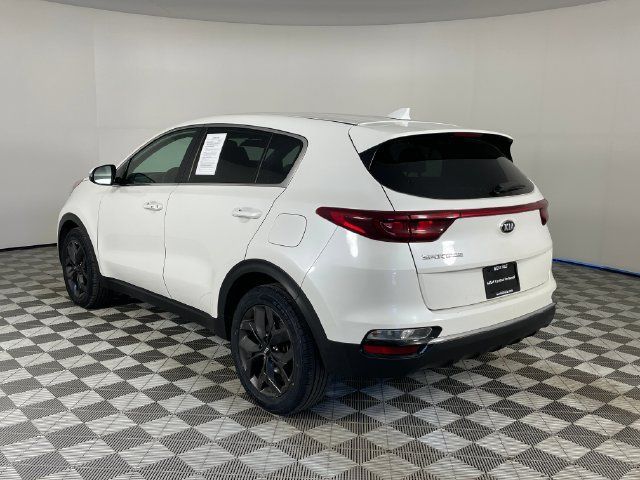 Certified 2022 Kia Sportage LX w/ LX FWD Value Edition Package image 14
