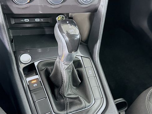 Used 2024 Volkswagen Tiguan S image 24