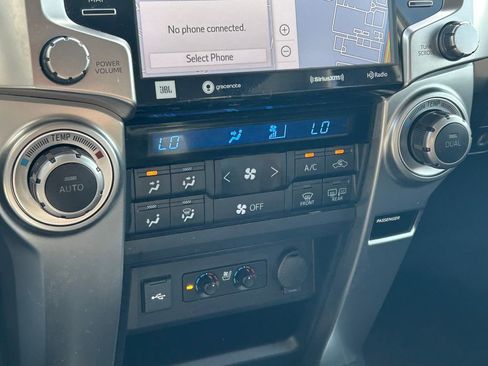Certified 2022 Toyota 4Runner Limited image 33