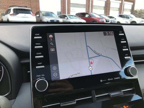 Certified 2022 Toyota Avalon Limited w/ Advanced Safety Package image 21