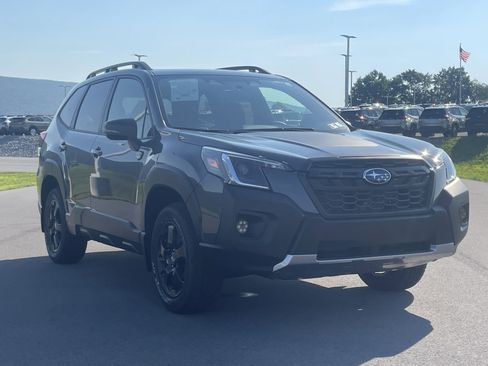 Used 2025 Subaru Forester Wilderness AWD/4WD image 3