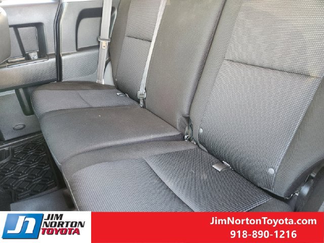 Used 2007 Toyota FJ Cruiser 4WD w/ Convenience Pkg image 28