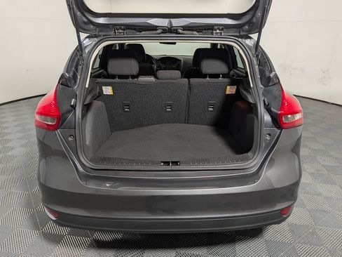 Used 2016 Ford Focus SE FWD image 7