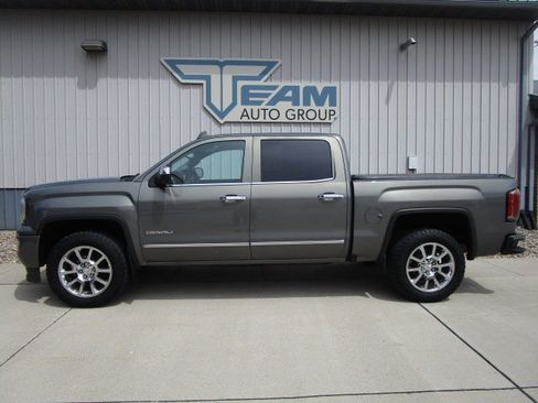 Used 2017 GMC Sierra 1500 Denali AWD/4WD image 4