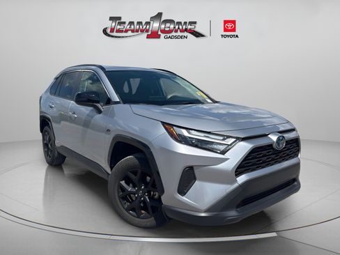 Certified 2023 Toyota RAV4 LE AWD/4WD image 1