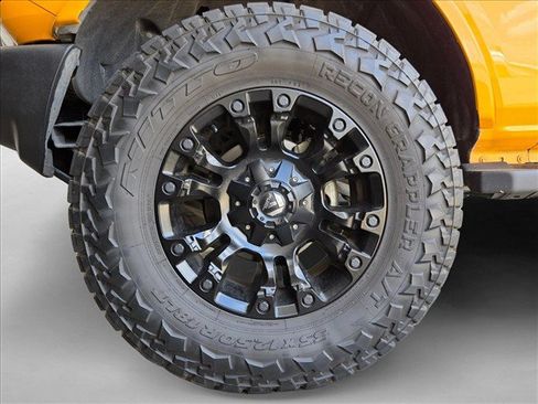 Used 2021 Ford Bronco Outer Banks AWD/4WD image 24
