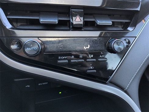 Certified 2024 Toyota Camry SE image 23