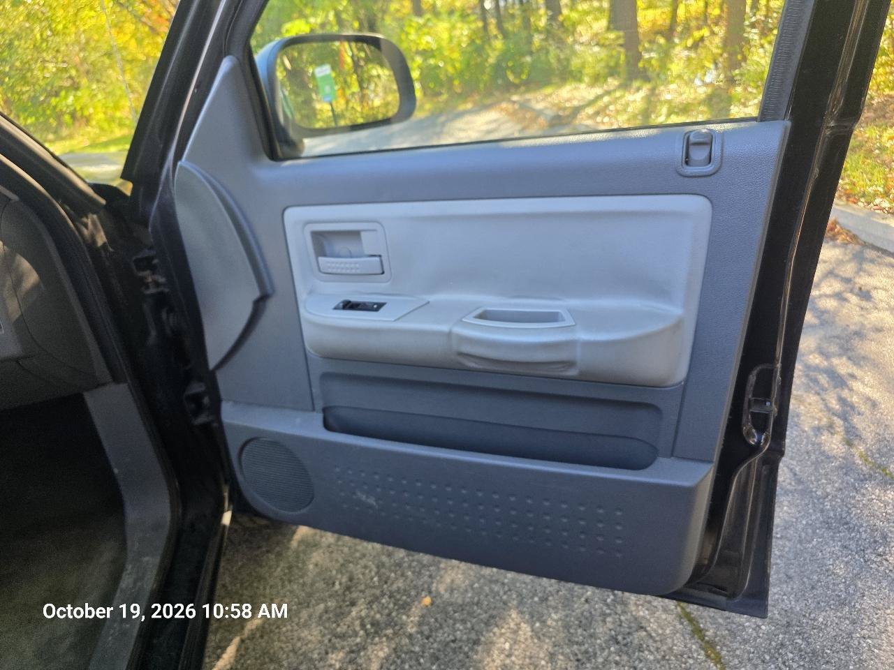Used 2006 Dodge Dakota SLT w/ Trailer Tow Group AWD/4WD image 18