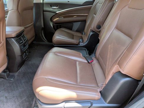 Used 2019 Acura MDX w/ Technology & Entertainment AWD/4WD image 38