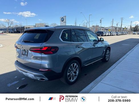 Used 2025 BMW X5 xDrive40i image 7