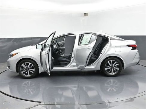 New 2025 Nissan Versa SV w/ Trunk Package image 47