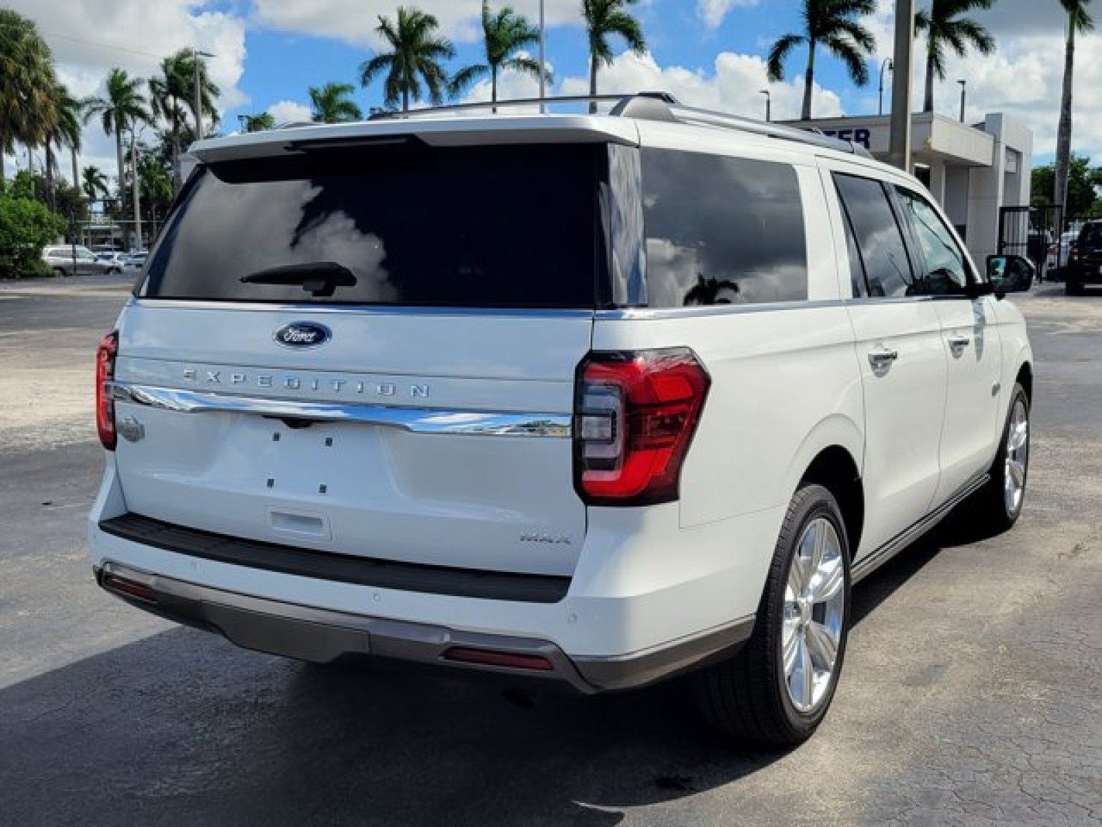 Used 2024 Ford Expedition Max King Ranch AWD/4WD image 6