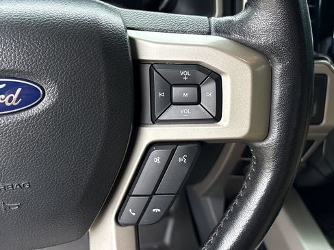 Certified 2022 Ford F450 Lariat w/ Lariat Ultimate Package AWD/4WD image 19