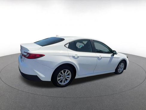 Used 2026 Toyota Camry LE FWD image 15