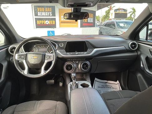 Used 2020 Chevrolet Blazer LT FWD image 8