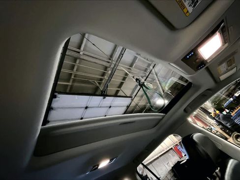 Certified 2017 Toyota Land Cruiser image 13