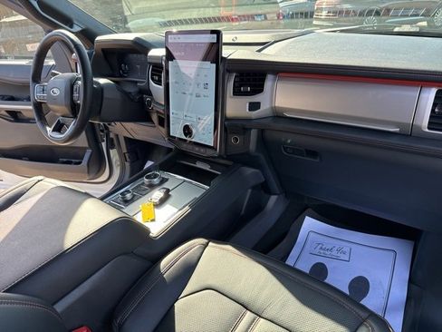 Used 2024 Ford Expedition Timberline image 28