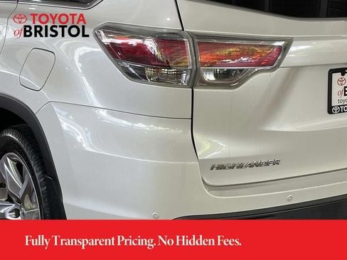 Used 2015 Toyota Highlander Limited Platinum AWD/4WD image 5