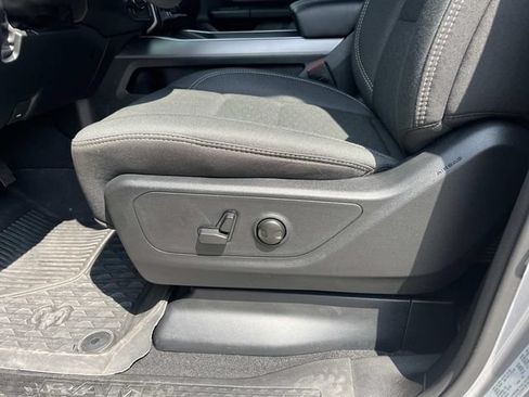 Used 2025 RAM 1500 Big Horn AWD/4WD image 26