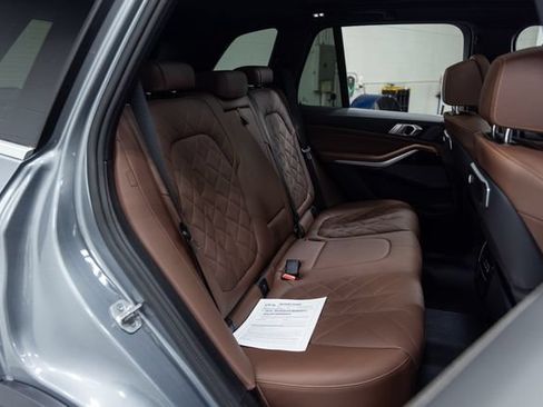 Used 2025 BMW X5 xDrive40i w/ Climate Comfort Package AWD/4WD image 23