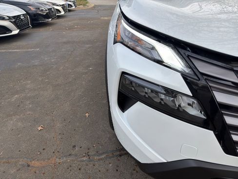 New 2026 Nissan Rogue SV w/ Cold Weather Package image 10