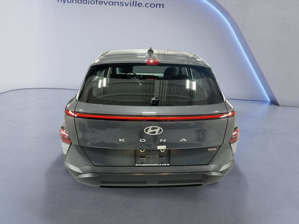 Certified 2026 Hyundai Kona SE AWD/4WD image 3