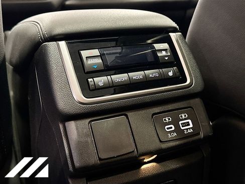 Certified 2023 Subaru Ascent Limited w/ Technology Package AWD/4WD image 28
