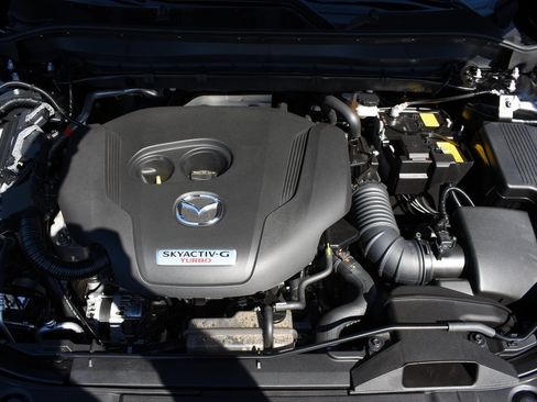 New 2025 MAZDA CX-5 Signature image 12