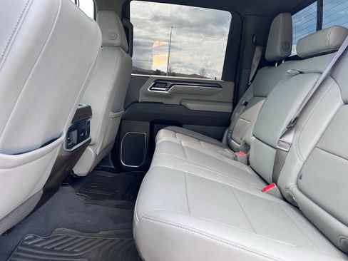 Used 2024 Chevrolet Silverado 3500 LTZ w/ LTZ Plus Package image 16