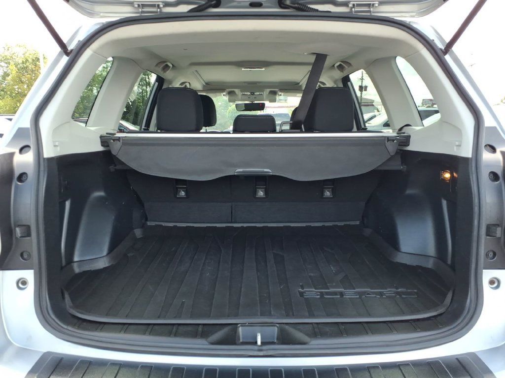 Used 2018 Subaru Forester 2.5i Premium AWD/4WD image 18
