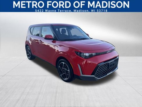 Used 2023 Kia Soul EX image 7