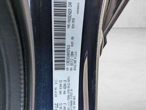 Used 2011 Chrysler 200 Touring image 15