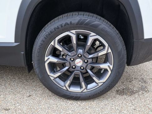 New 2027 GMC Terrain Elevation w/ Elevation Premium Package FWD image 36