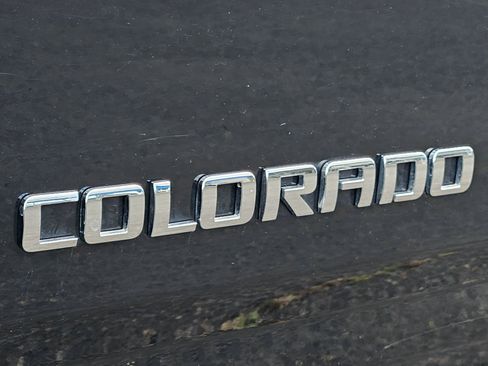 Used 2019 Chevrolet Colorado ZR2 w/ ZR2 Midnight Special Edition AWD/4WD image 26