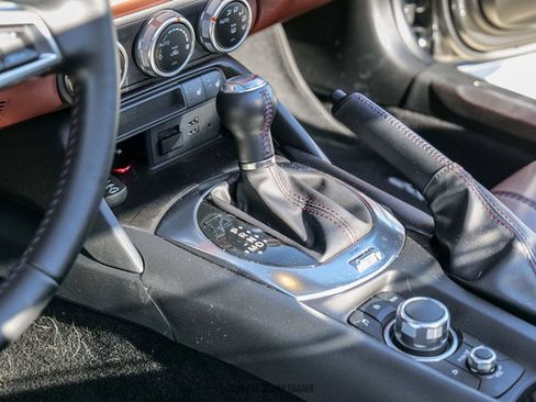Used 2017 MAZDA MX-5 Miata RF Grand Touring RWD image 31