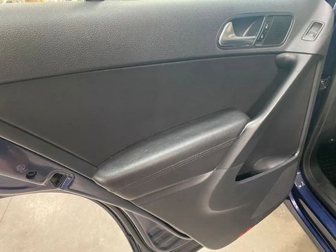 Used 2016 Volkswagen Tiguan S FWD image 36