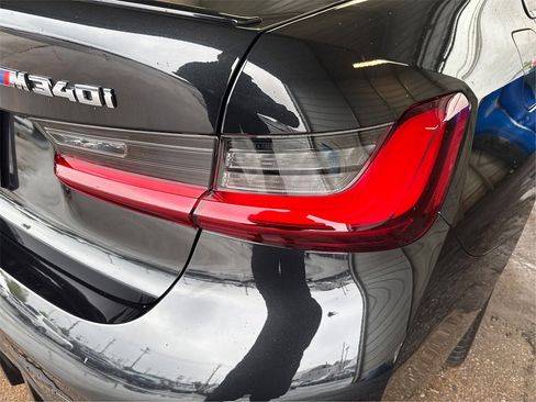 Certified 2023 BMW M340i w/ Premium Package image 17