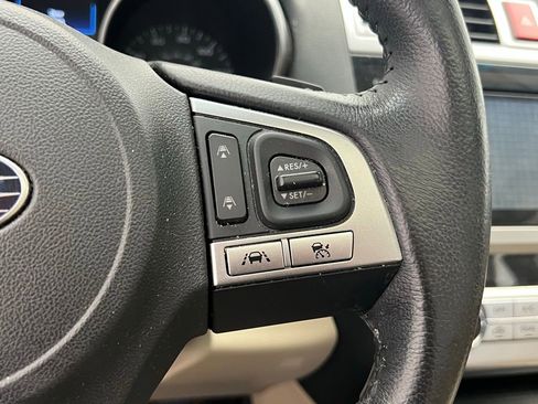 Used 2017 Subaru Legacy 2.5i Limited AWD/4WD image 18