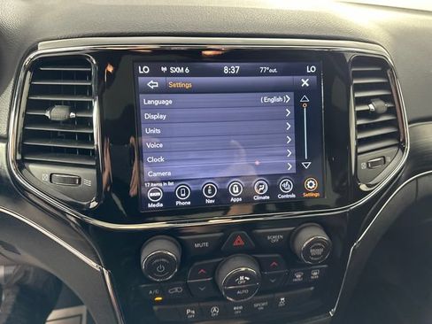 Certified 2021 Jeep Grand Cherokee Limited AWD/4WD image 10